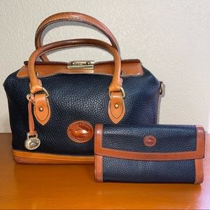 Dooney & Bourke vintage hand fitted satchel Doctor bag and matching wallet